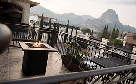 Hotel Villa Bernal